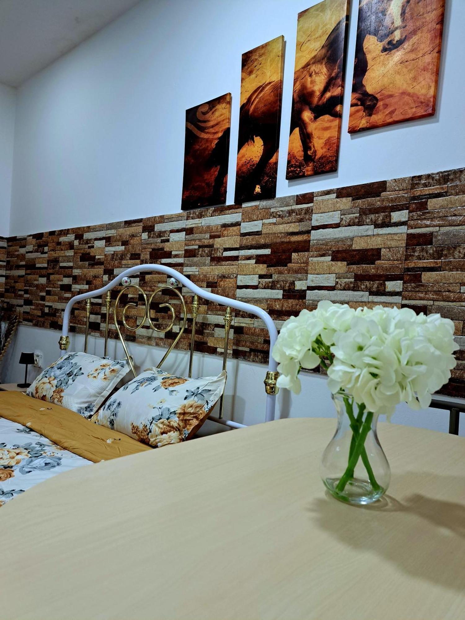 Regim Hotelier Pietonala Oradea Dış mekan fotoğraf
